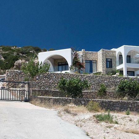 Evilia Luxury Villa Amoopi Exteriör bild