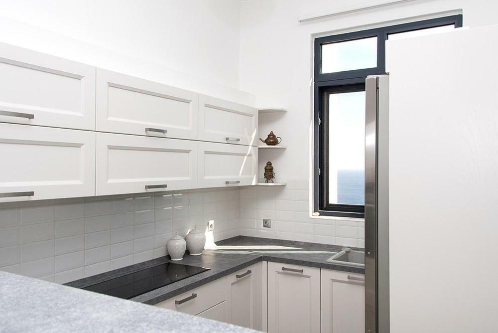 Evilia Luxury Villa Amoopi Exteriör bild