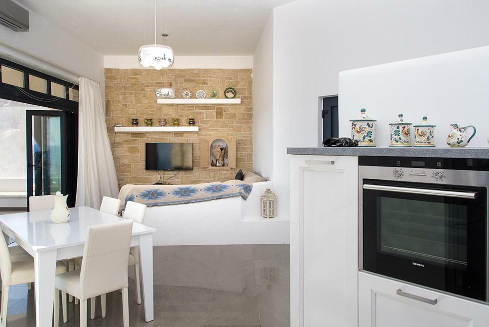 Evilia Luxury Villa Amoopi Exteriör bild
