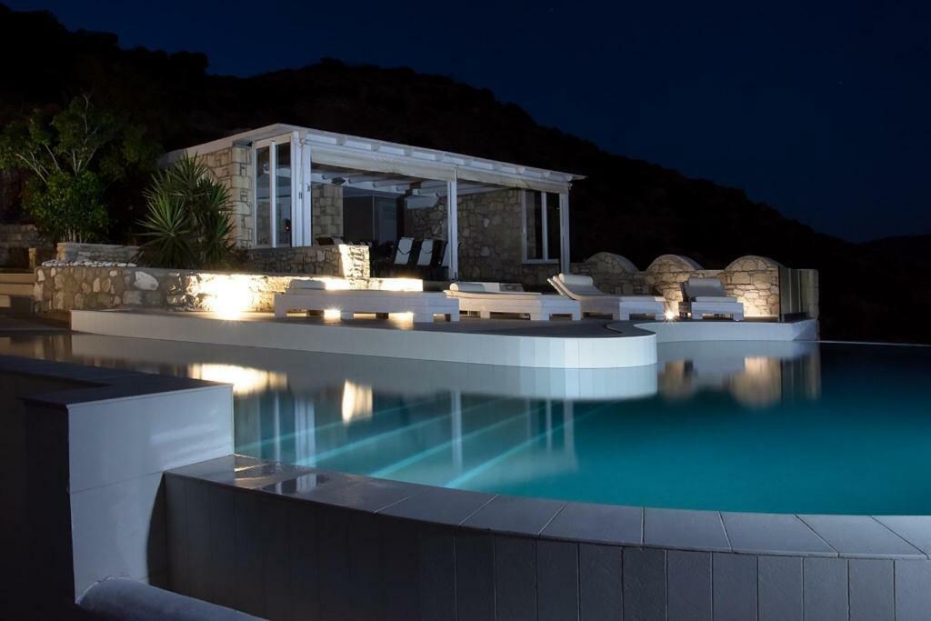 Evilia Luxury Villa Amoopi Exteriör bild